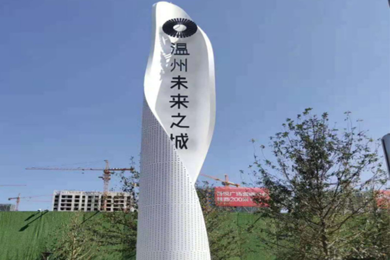 精神堡壘為什么叫這個名字？它表達了什么精神？